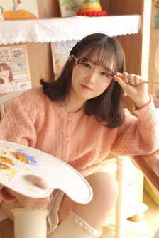 和3个女人同居